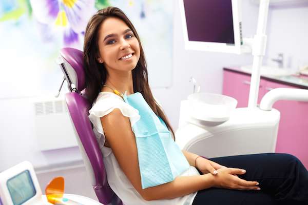 When Will Bleeding After a Tooth Extraction Stop from Heather Feray Bohan, DDS, PA in Tomball, TX